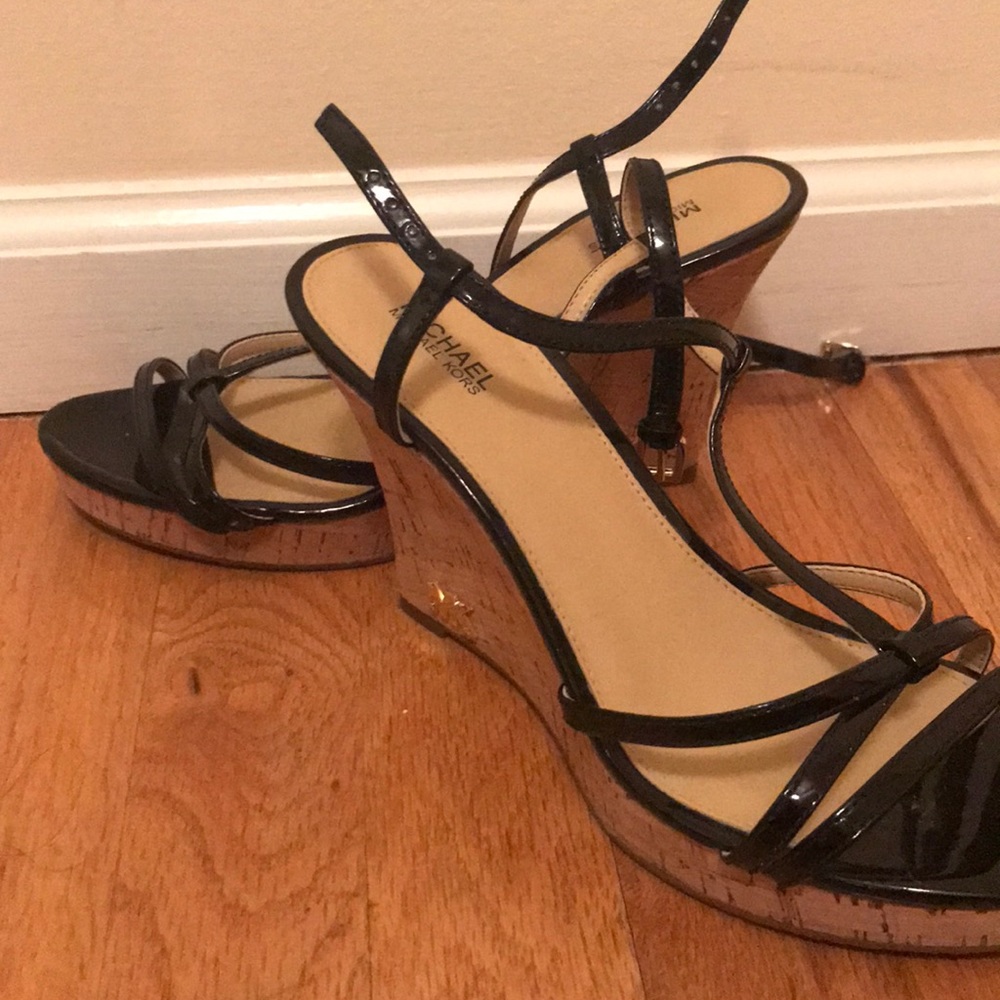 Strapless Michael Kors sandals